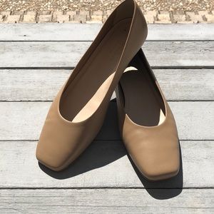 Everlane camel flats size 10.5